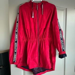 NWOT Tommy Hilfiger Windbreaker
